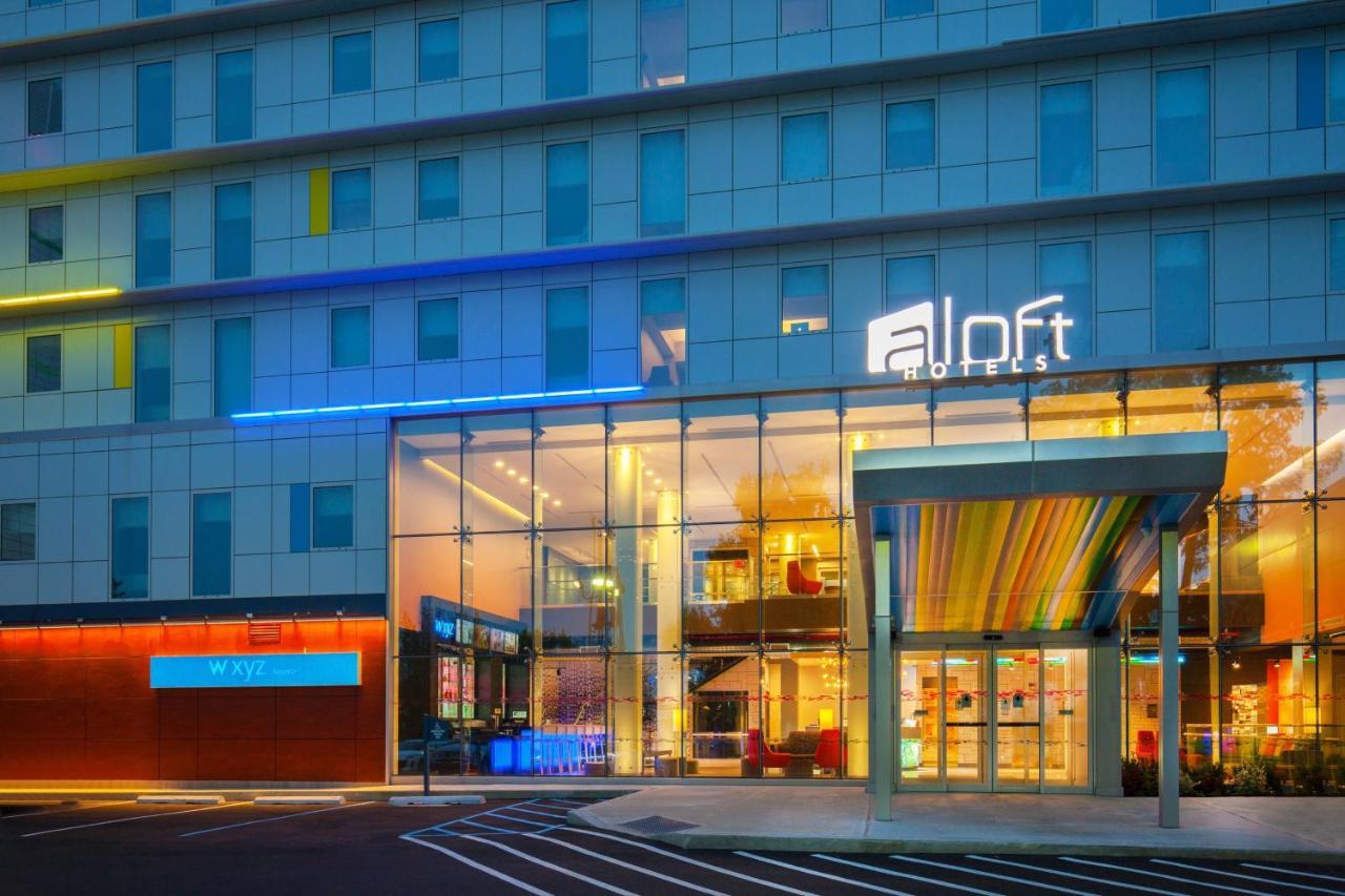 Aloft New York Laguardia Airport Hotel Exterior foto